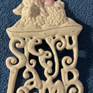 Lenox Lamb wall plaque for Baby Sleepy Lamb PO4334